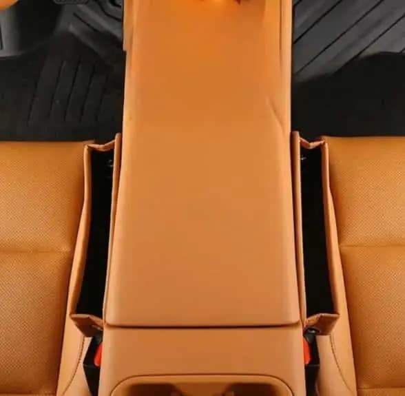 Органайзер между сиденьями Lixiang L6, L7, L8, L9, оранжевого цвета