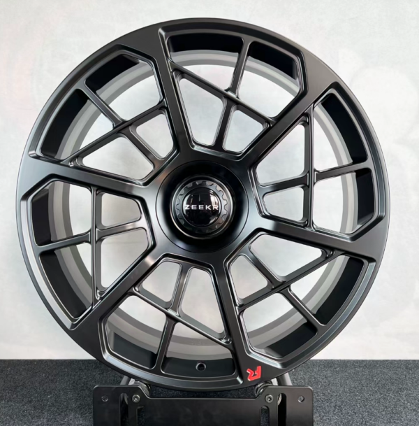Комплект кованых дисков R22, Zeekr 001 FR Sport