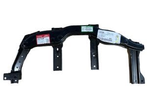 Центральный кронштейн переднего бампера Honda e:NS1, 71250-31A-H00