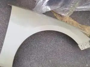 Переднее правое крыло Changan Uni-V