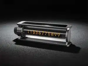 Автовизитка, авто табличка Zeekr, с подсветкой на солнечной батарее