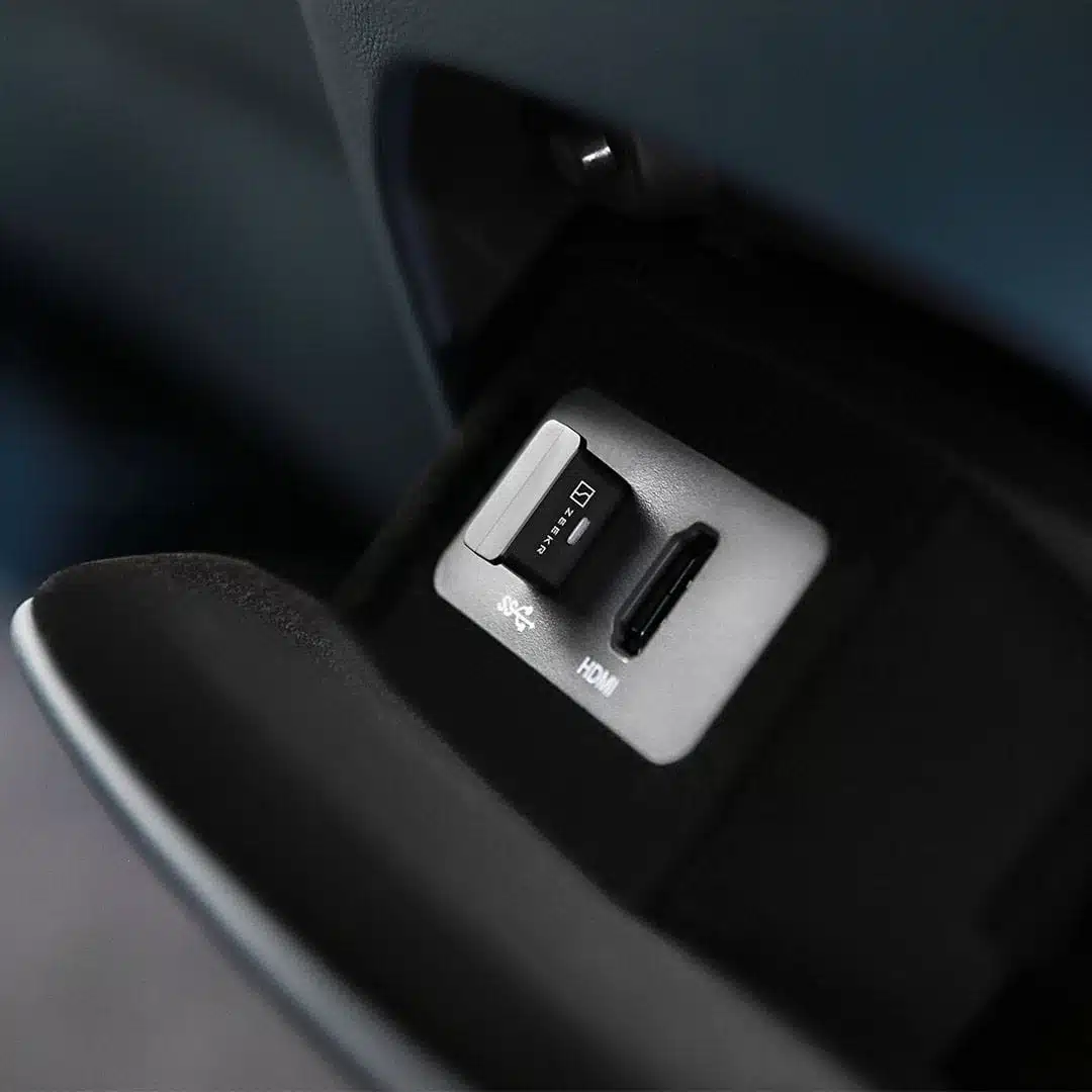 USB Bluetooth Adapter Zeekr 009