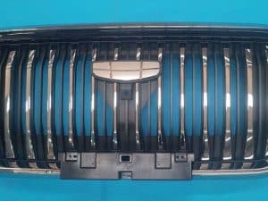 Решетка радиатора Geely Okavango 2024 год, 6608129264, разбор