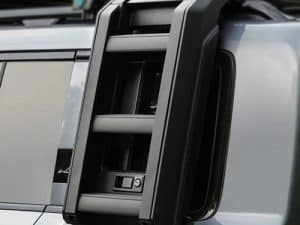 Боковая лестница BYD Leopard 8