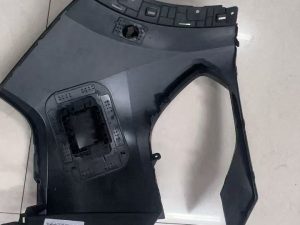 Боковые накладки заднего бампера для Yuan PLUS с креплениями (высокая комплектация) SC2E-2804111A/4112A