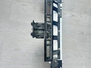 Передний бамперный усилитель для автомобиля Пантера 5 SFHA-2801120