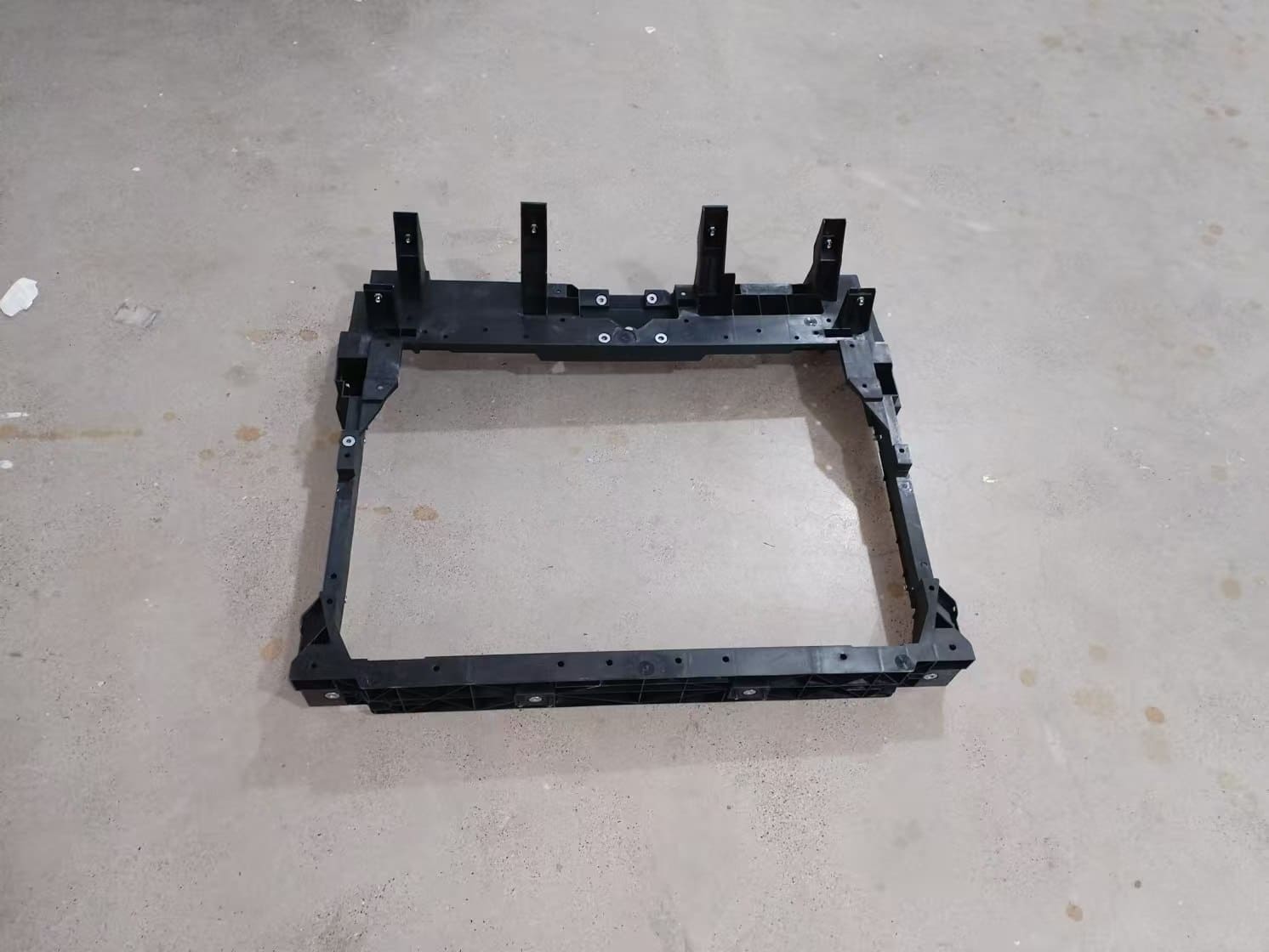 Модуль передней части для 腾势 D9 DM-i MRHB-5301290