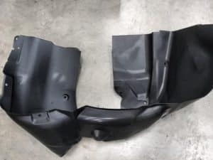 MAX Комплект передних крыльев (левый/правый) для автомобиля, инжекционное формование MEH 3102110/MEH-3102120