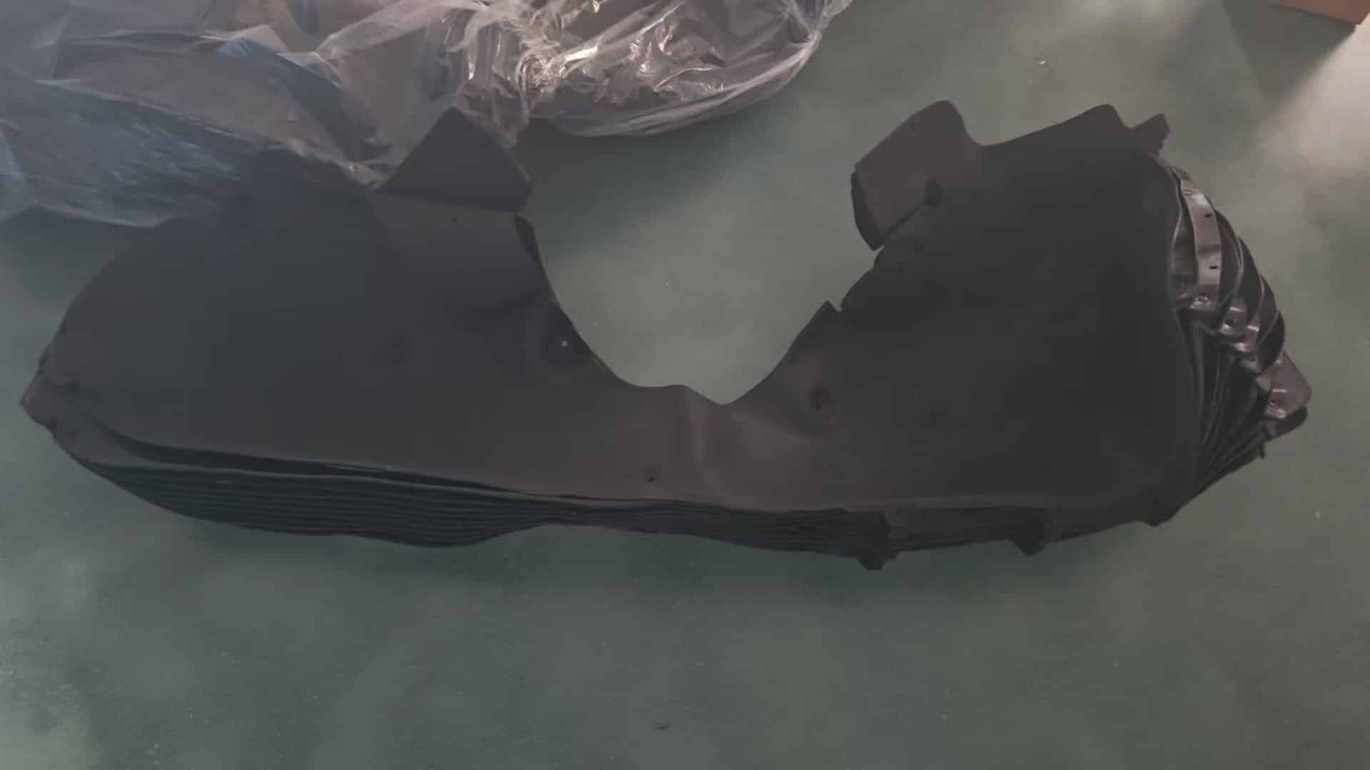 Внутренний подкладка для 唐EV (слева/справа) STE-3102110/STE-3102120