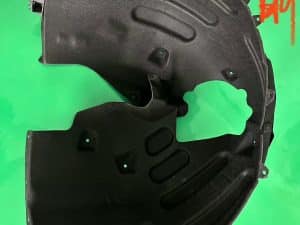 Внутренний подкрылок передний левый для宋L EV UFEA-3102111