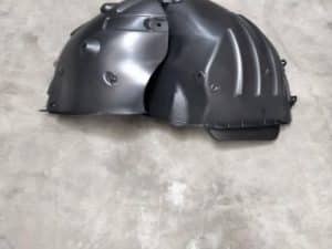 Внутренний подкрылок правого переднего крыла для宋L EV UFEA-3102121