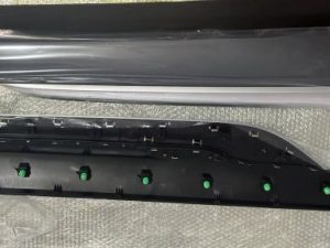 Накладка на левую переднюю дверь для 腾势 D9 DMI MRHB-5402710