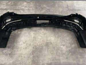 Задний бампер для 腾势 D9, 4 отверстия MRHB-2804100B