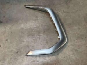 Декоративная накладка на передний бампер для 腾势 D9 DM-i (прав. / лев.) MRHB-2803116/5