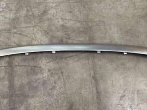 Декоративная планка верхней части решетки радиатора для 腾势 D9 MRHB-2803712