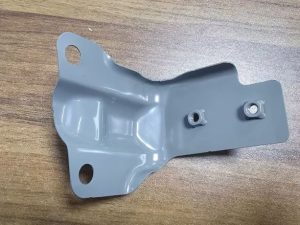 Крепление левого крыла для 腾势 D9 DM-i MRHB-5301691Q