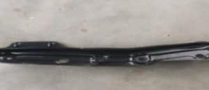 Соединительная пластина верхнего поперечного бруса радиатора для 腾势 D9 (лев./прав.) MRHB-5301261/MRHB-5301262