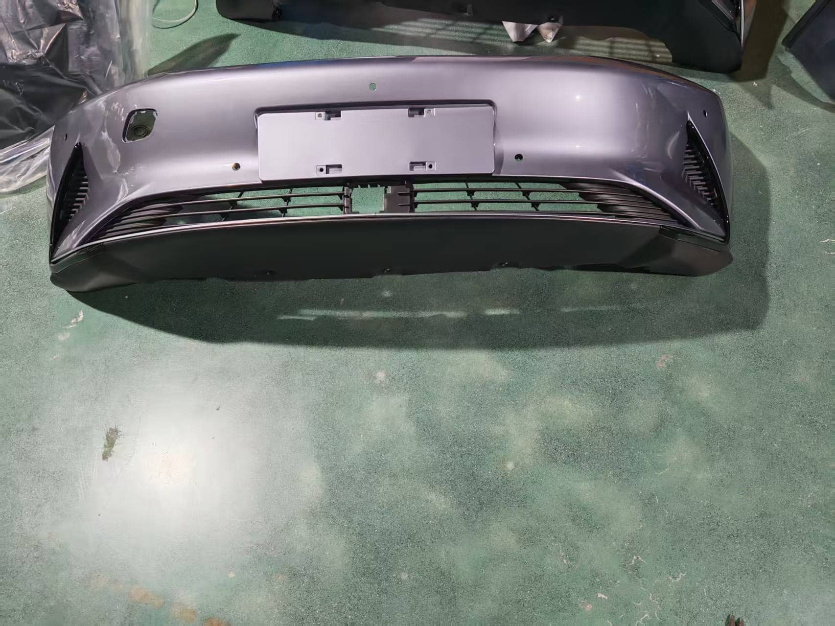 Передний бампер для 汉EV HCE-2803100