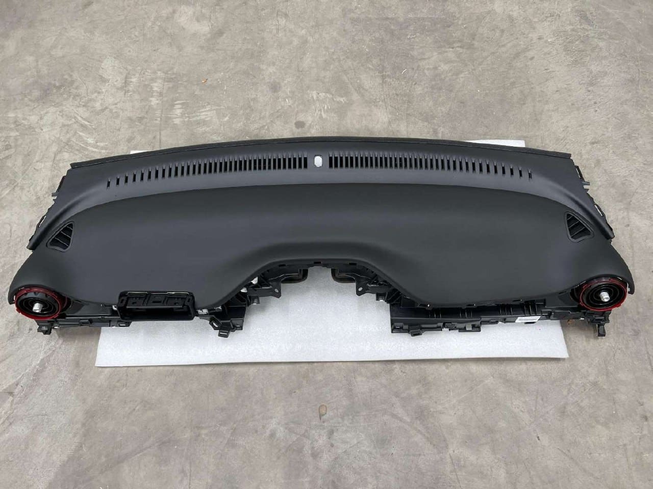 Приборная панель верхняя ELEAD-5306110