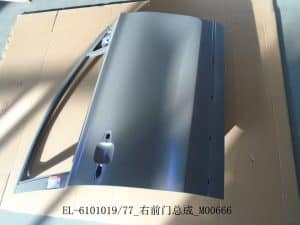 Передняя правая дверь в сборе EL-6101019-F