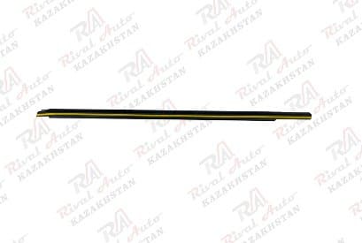 KIA Seltos Молдинг стекла двери передний правый (оригинал) KST-98